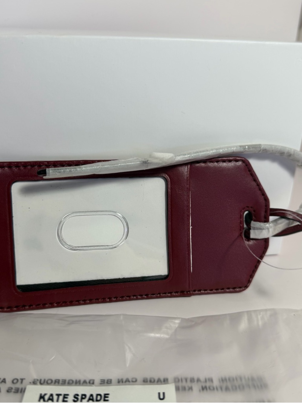 NWT Kate Spade “off we go” Merlot Leather Luggage Tag sealed original packaging - Picture 3 of 7